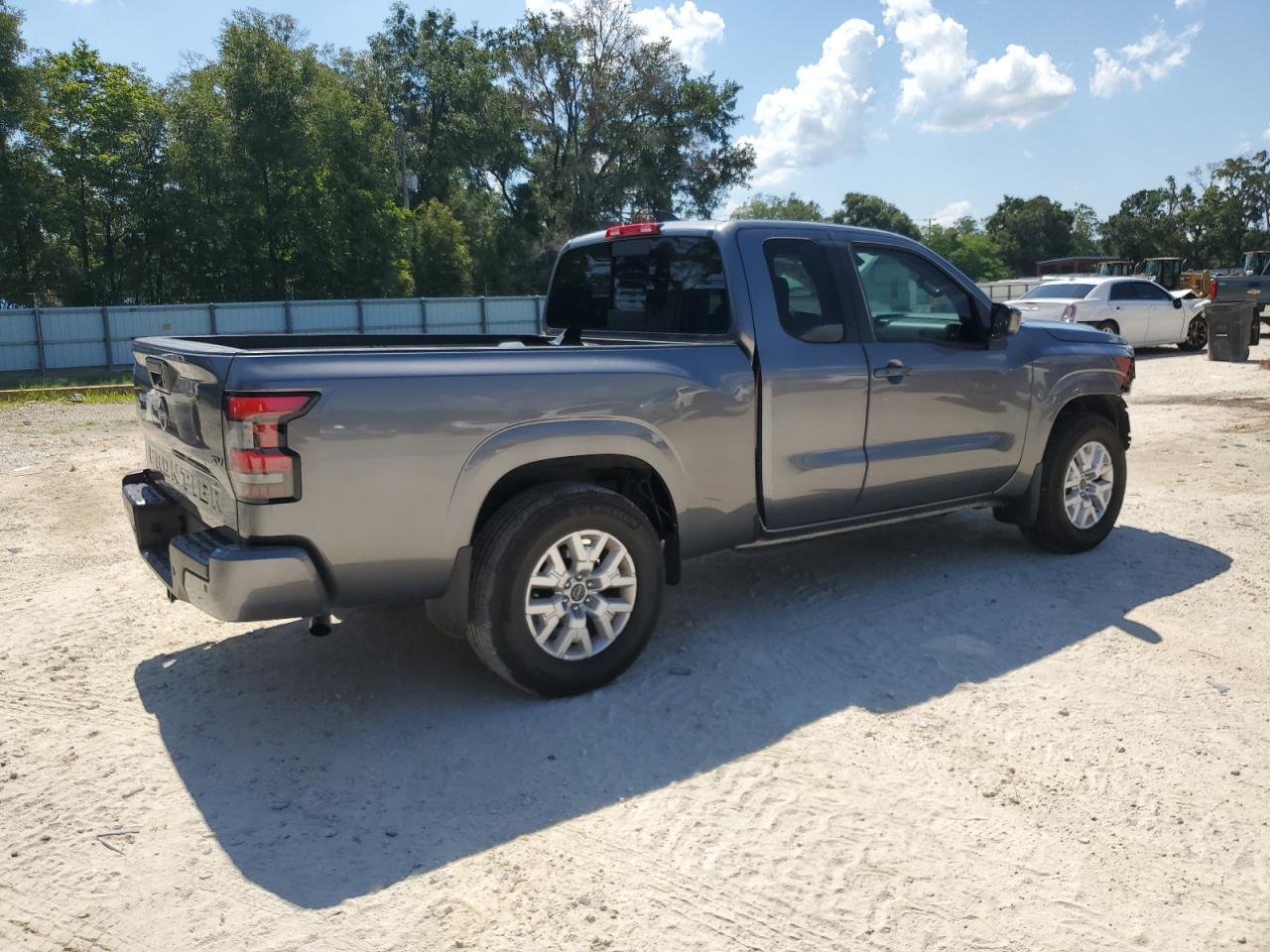 2024 Nissan Frontier S - Фото 3