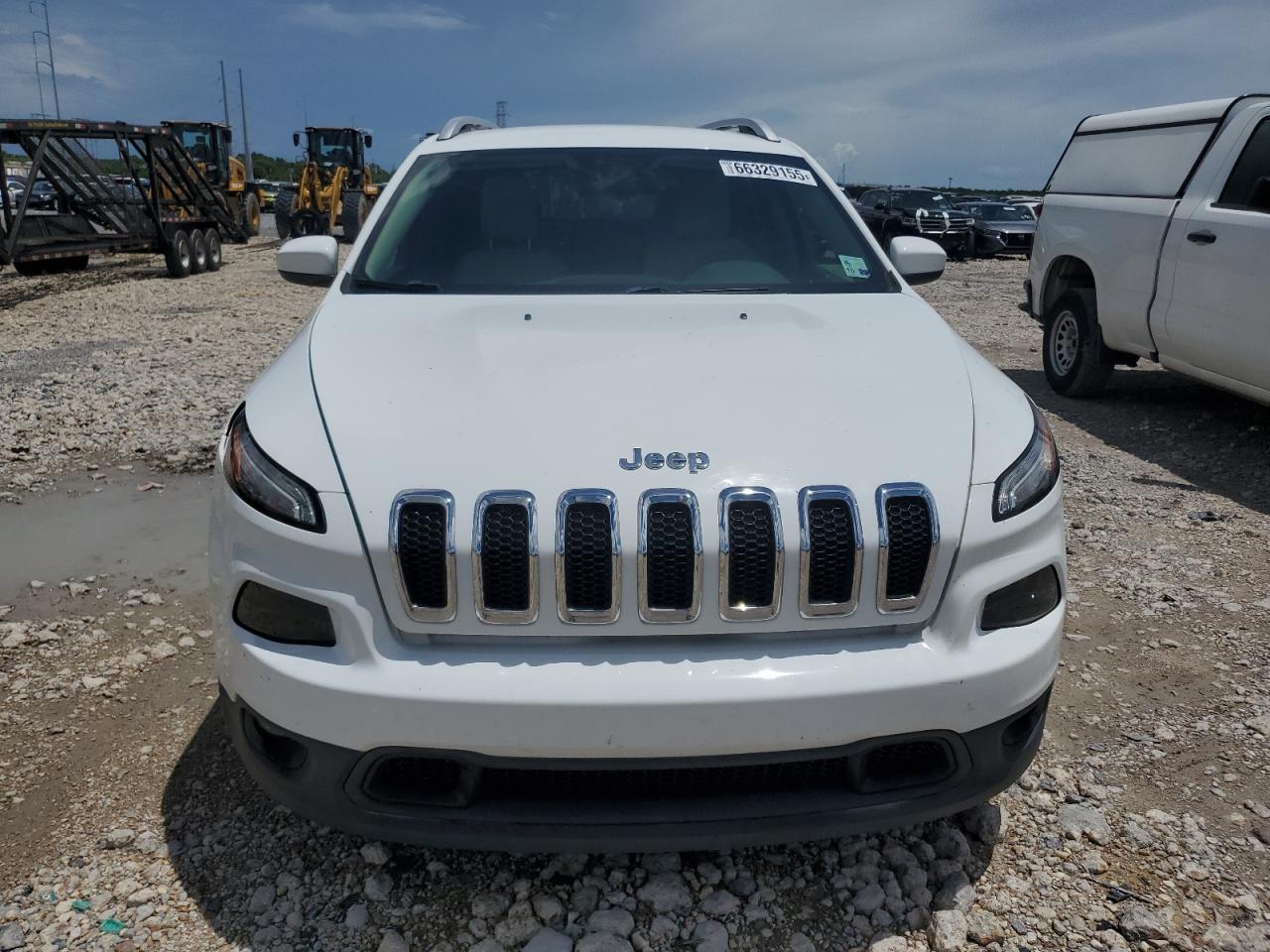 2017 Jeep Cherokee Latitude - Image 5