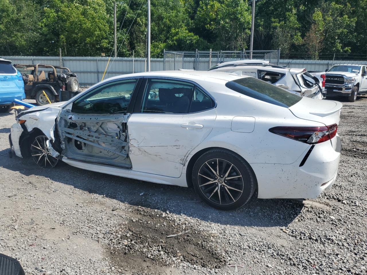 2024 Toyota Camry Se Night Shade - Фото 2