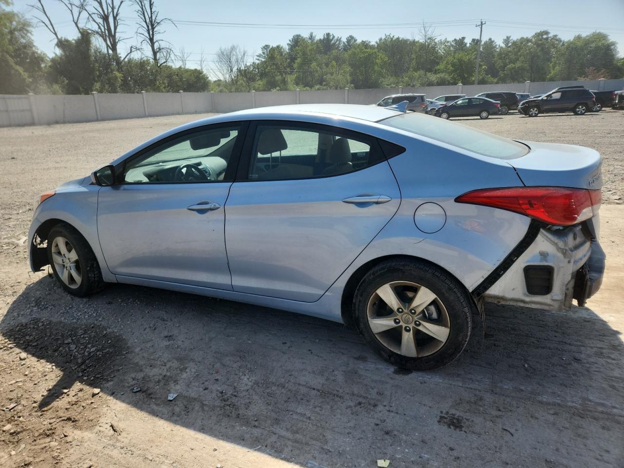 2013 Hyundai Elantra Gls - Фото 2