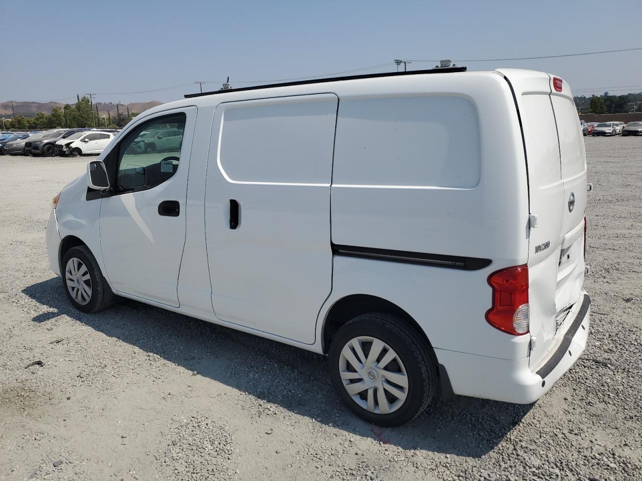 2021 Nissan Nv200 2.5S - Фото 2