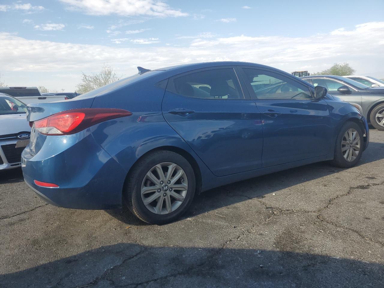 2014 Hyundai Elantra Se - Фото 3