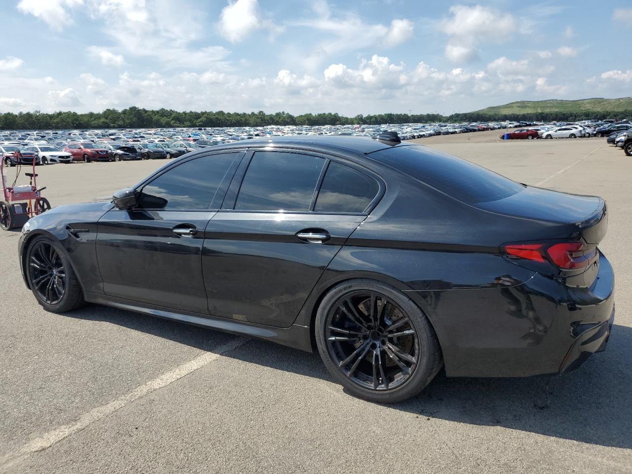 2018 BMW M5 - Фото 2