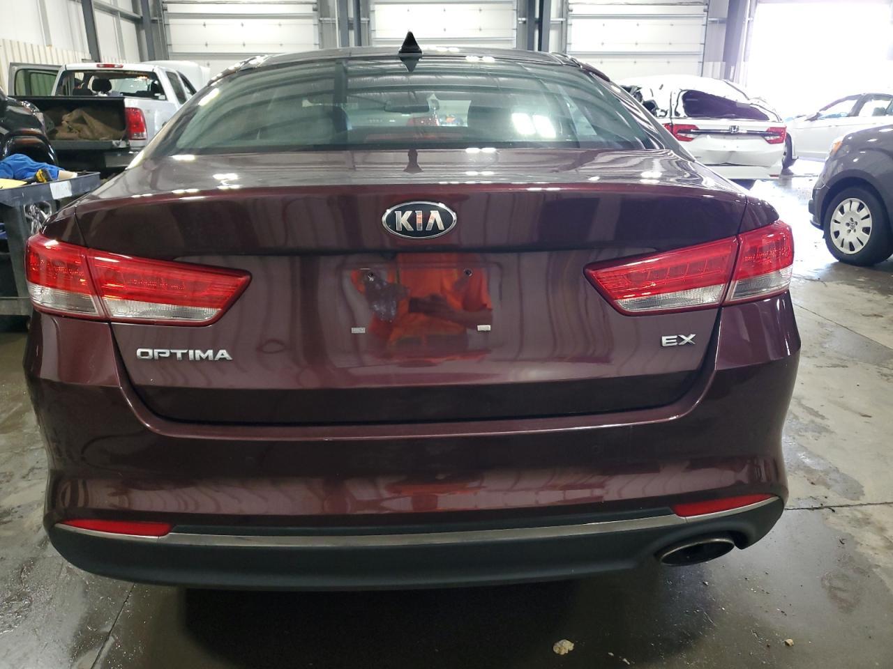 2016 Kia Optima Ex - Фото 6
