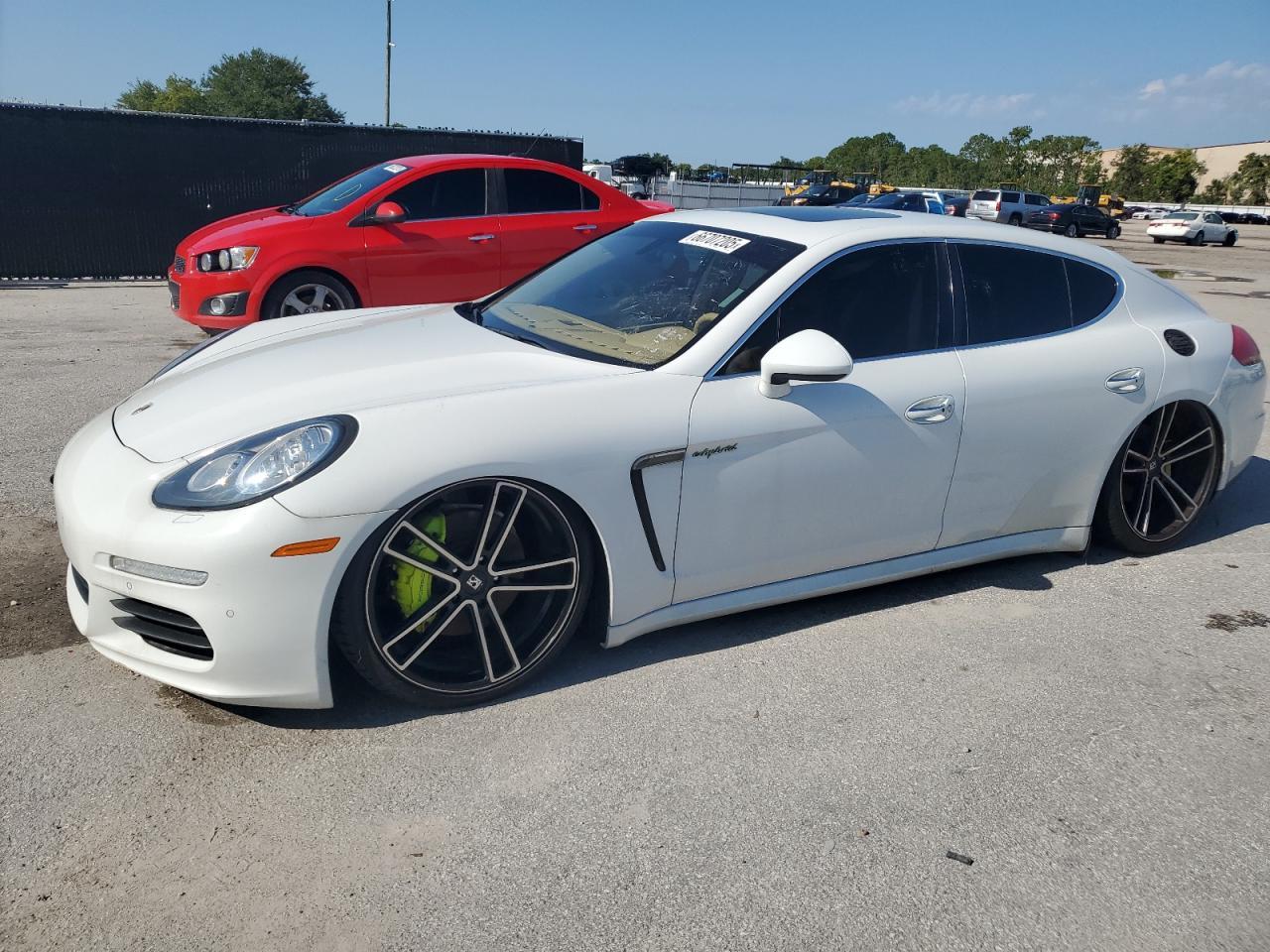 2014 Porsche Panamera S Hybrid