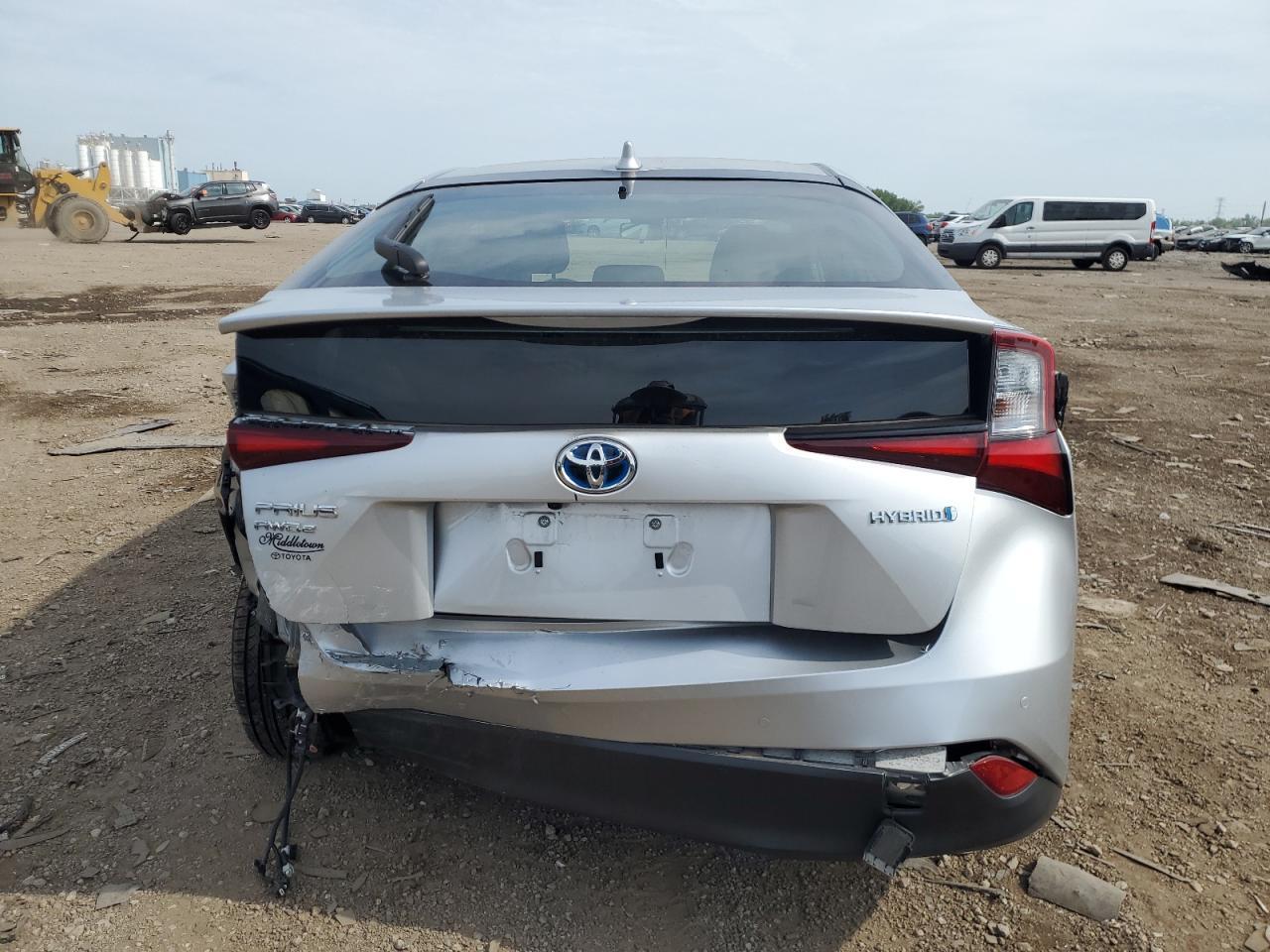 2022 Toyota Prius Le - Фото 6