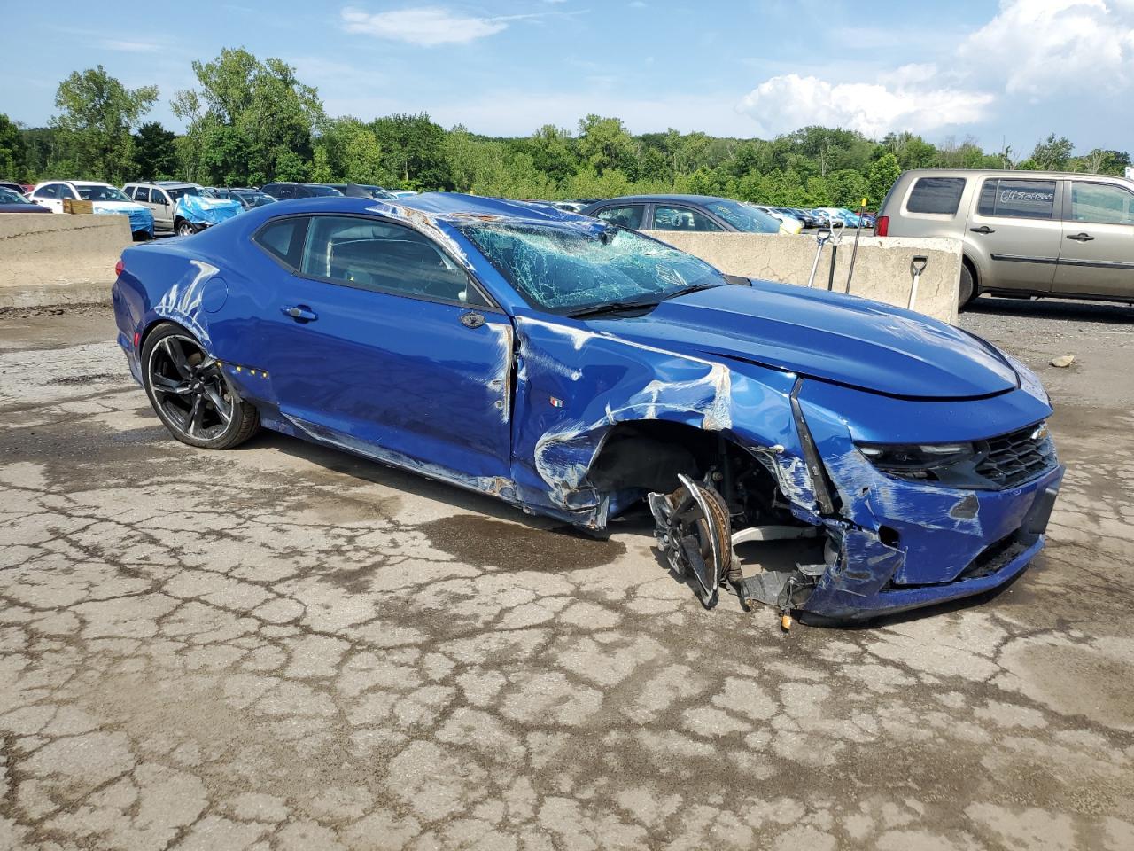 2019 Chevrolet Camaro Ls - Фото 4