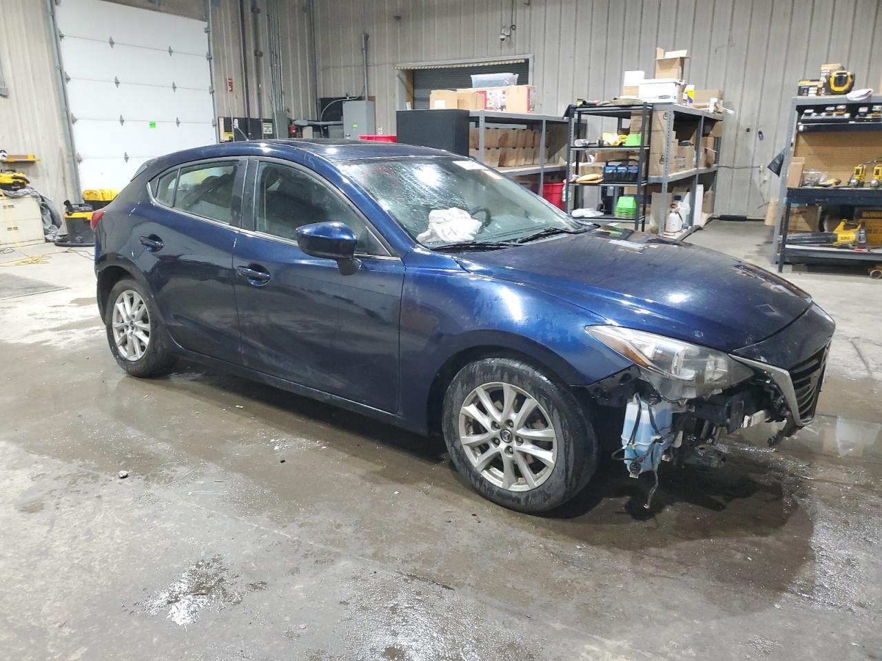 2016 Mazda 3 Touring - Image 4