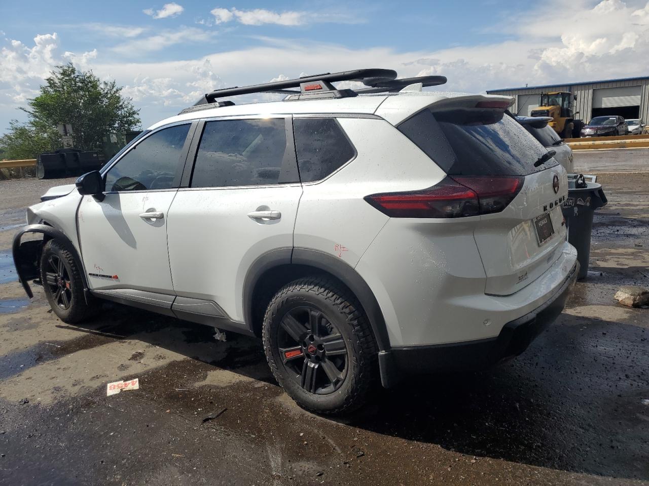 2025 Nissan Rogue Sv - Фото 2