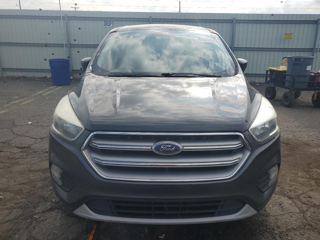 2017 Ford Escape Se - Фото 5