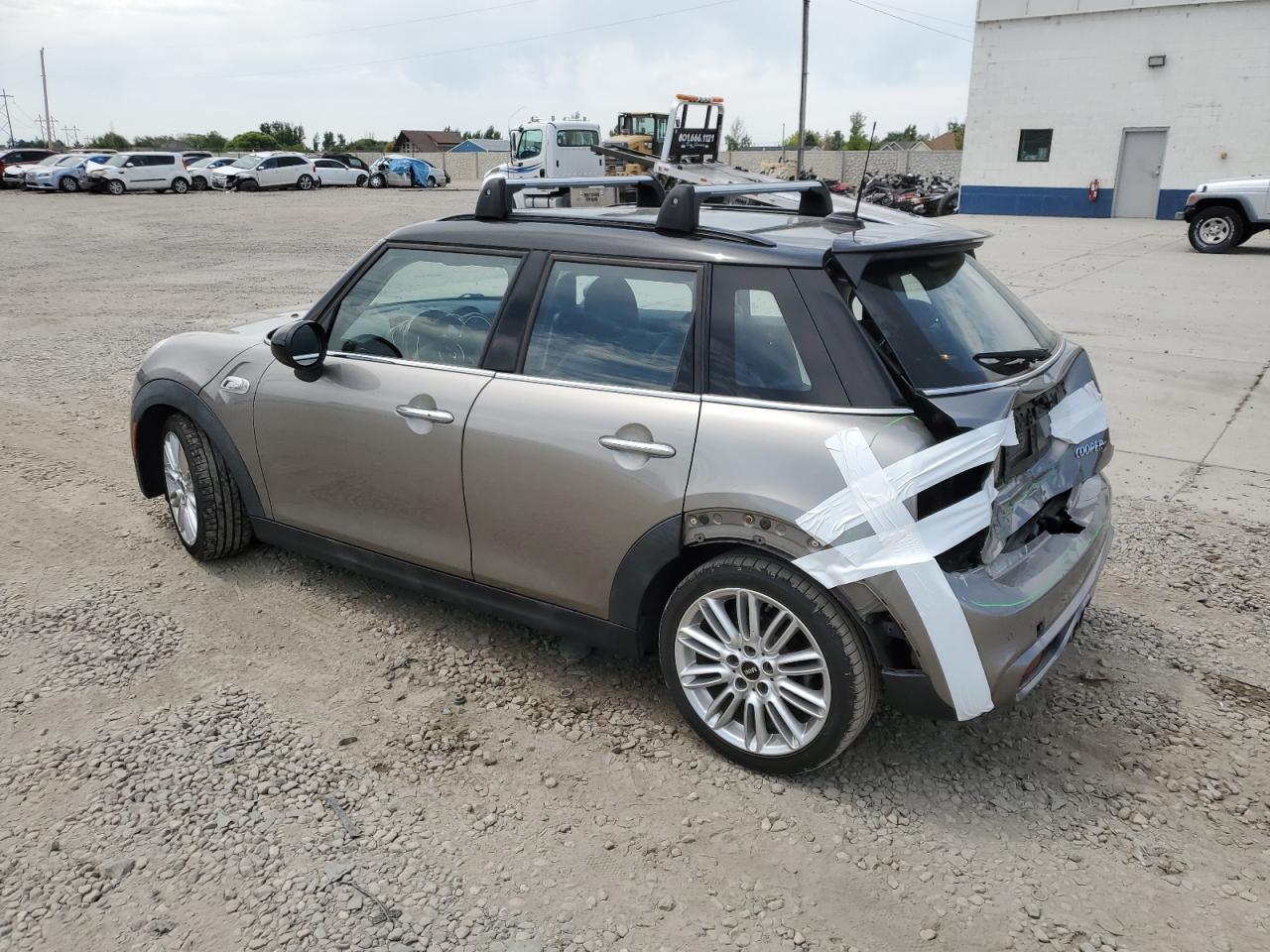 2017 Mini Cooper S - Фото 2