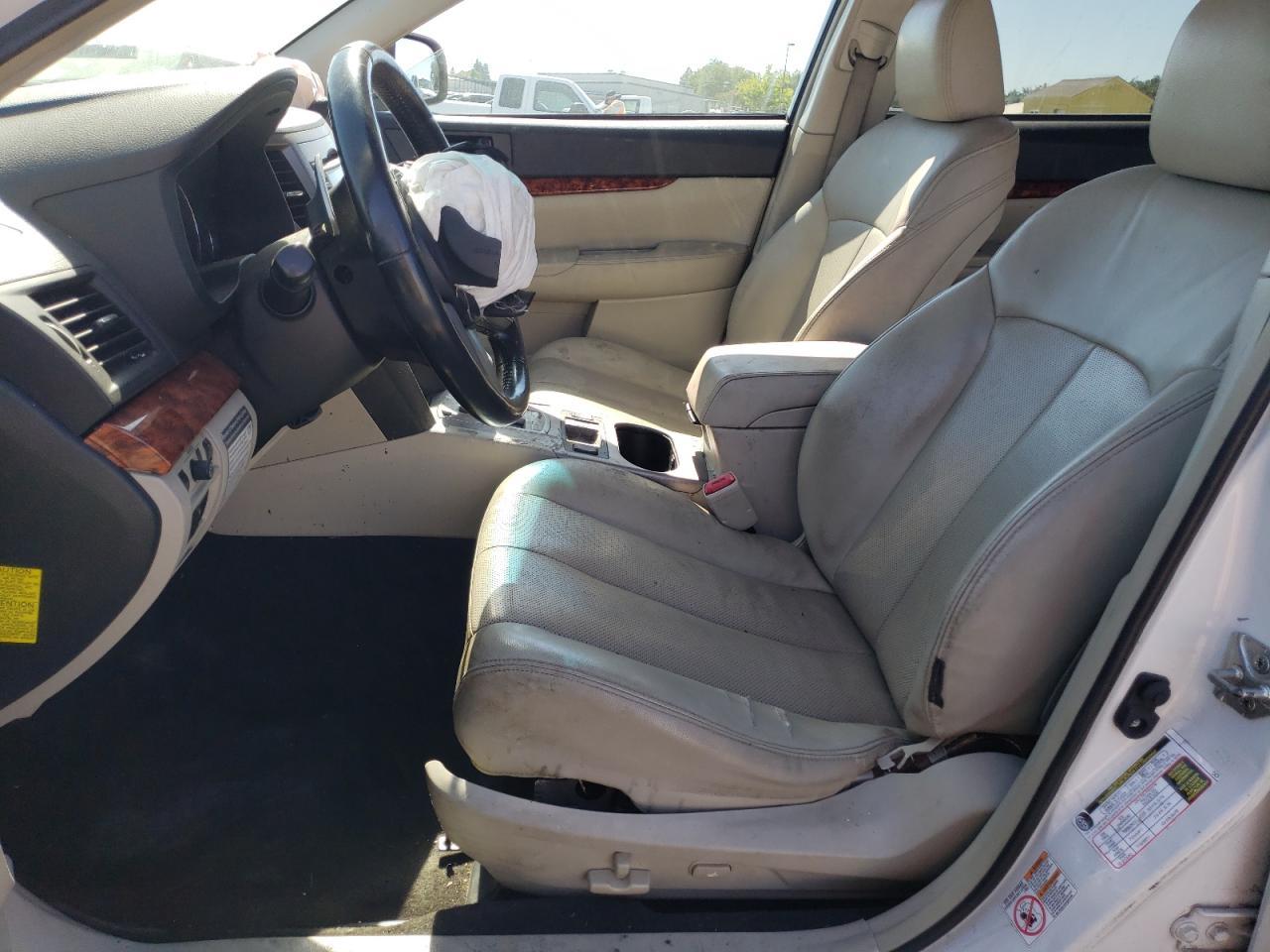 2011 Subaru Outback 2.5I Limited - Фото 7