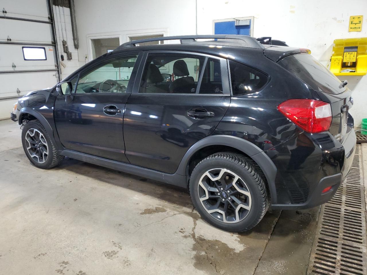 2016 Subaru Crosstrek Limited - Image 2