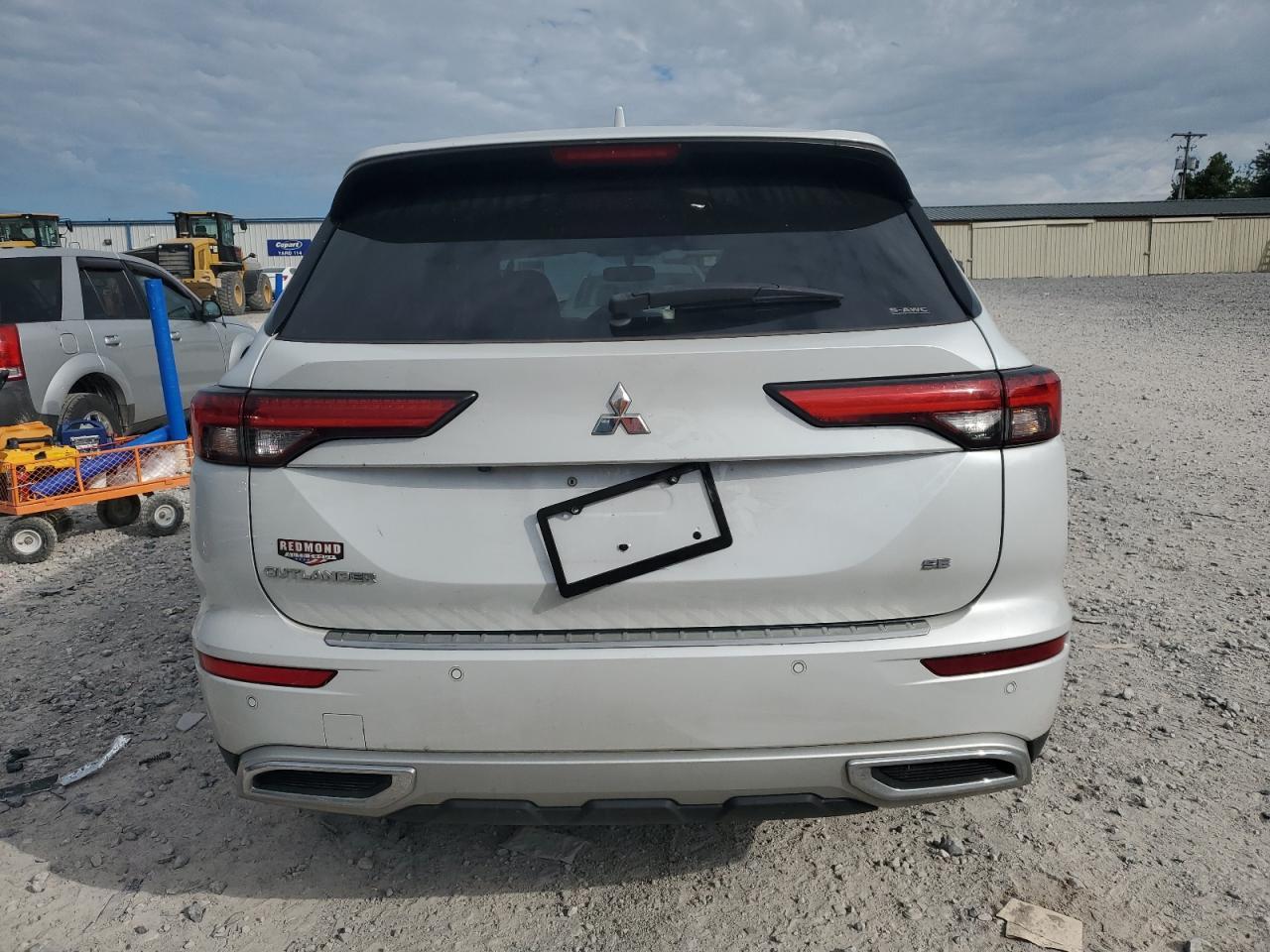 2022 Mitsubishi Outlander Se - Image 6