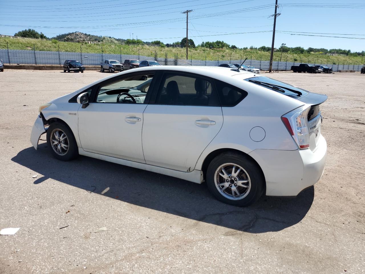 2010 Toyota Prius - Image 2