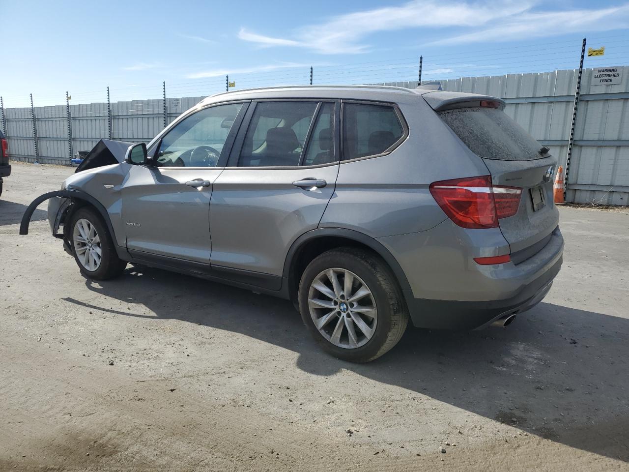 2016 BMW X3 xDrive28D - Фото 2