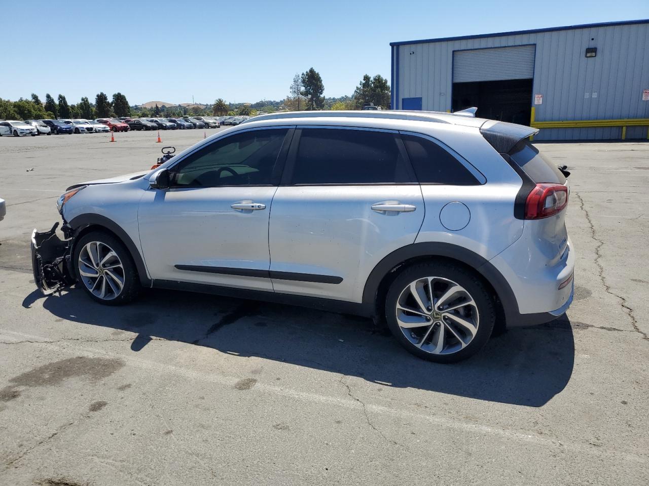 2017 Kia Niro Ex Touring - Фото 2