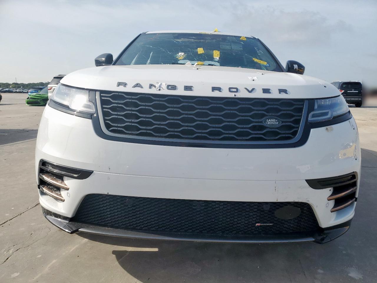2022 Land Rover Range Rover Velar R-Dynamic S - Image 5