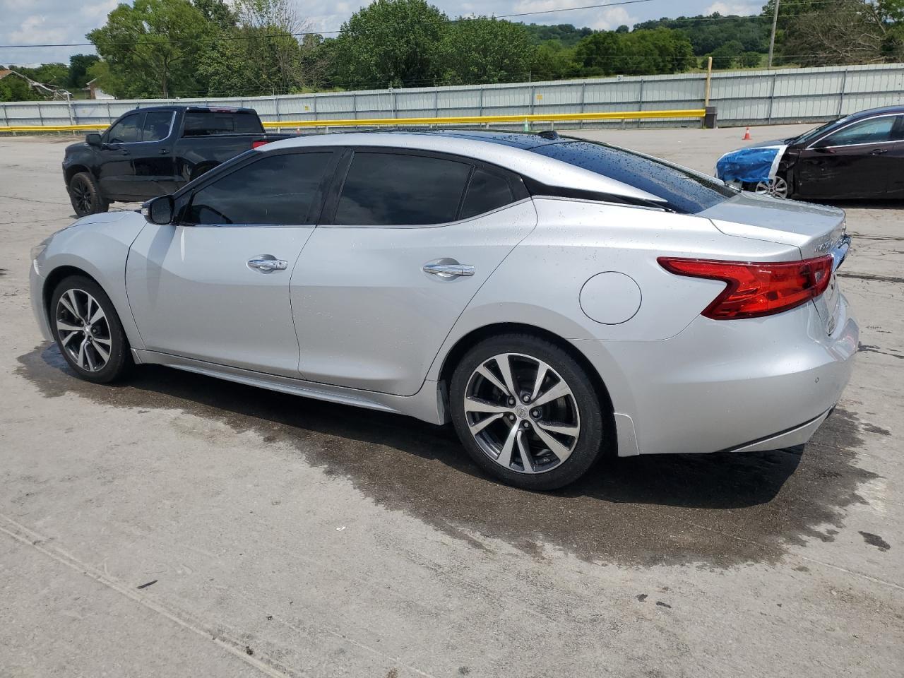 2017 Nissan Maxima 3.5S - Image 2