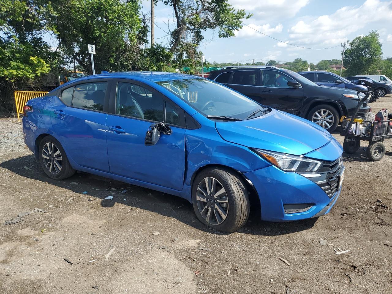 2024 Nissan Versa Sv - Image 4