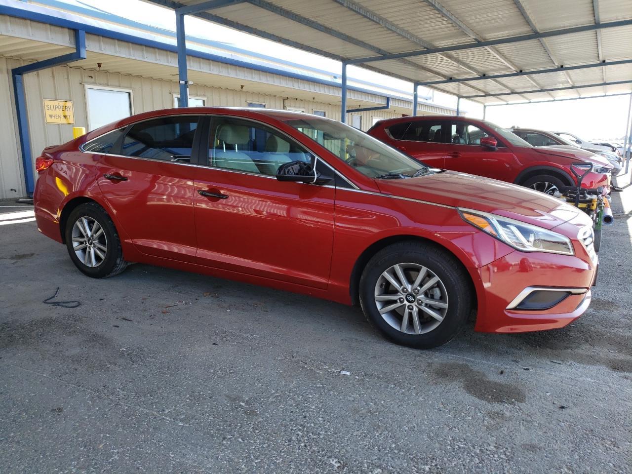 2017 Hyundai Sonata Se - Image 4