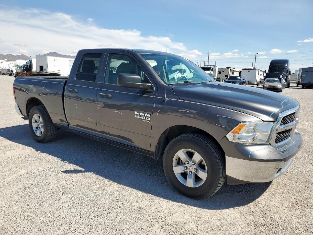 2019 Ram 1500 Classic Tradesman - Фото 4
