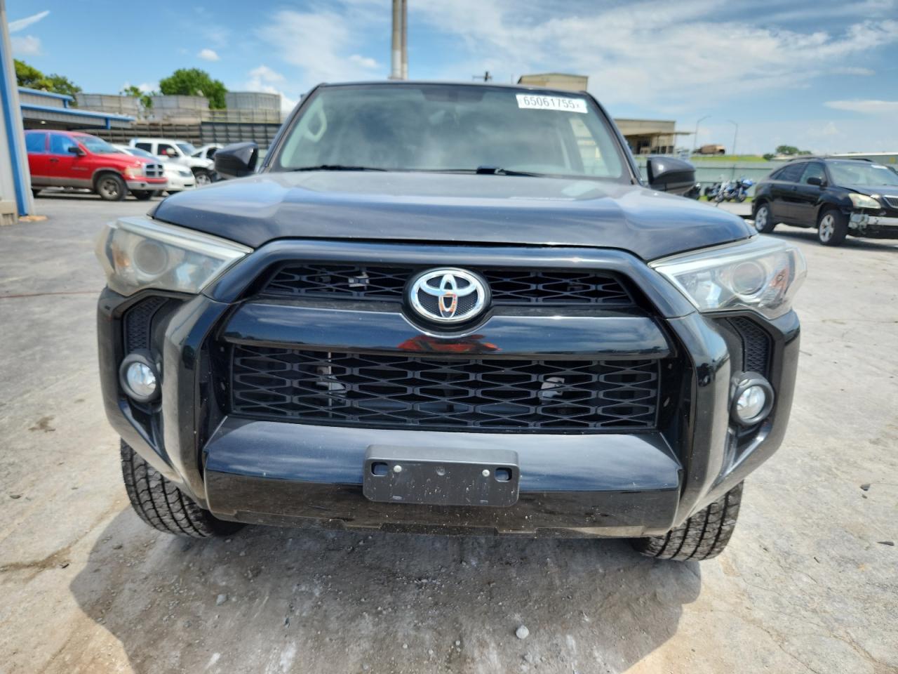 2018 Toyota 4Runner Sr5 - Image 5