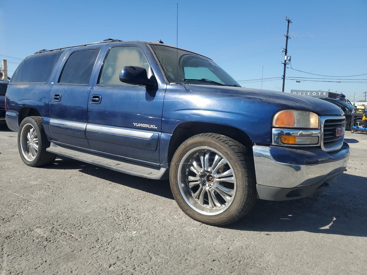 2003 GMC Yukon Xl K1500 - Фото 4