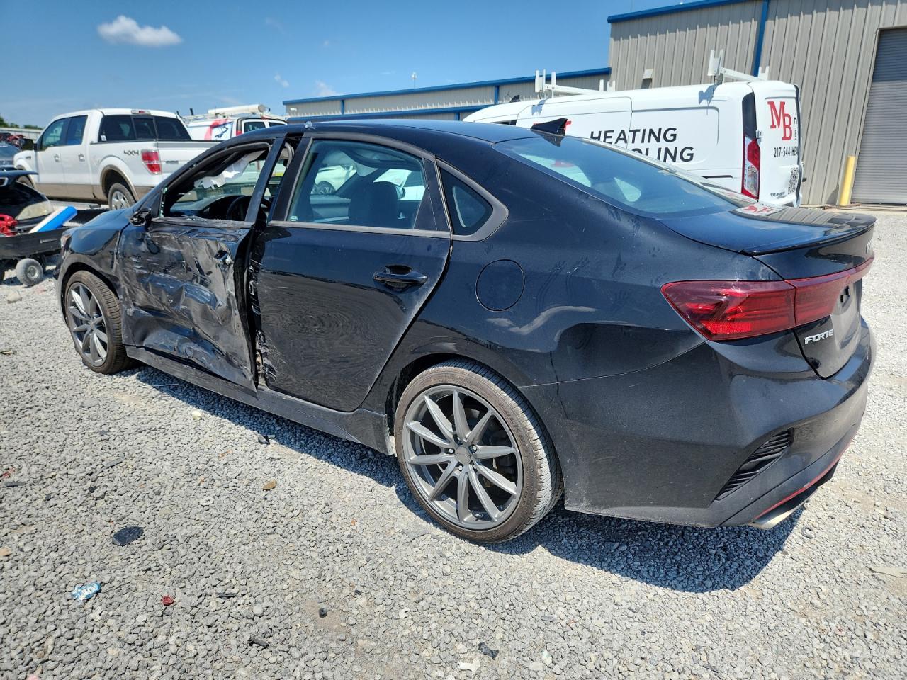 2023 Kia Forte Gt - Image 2