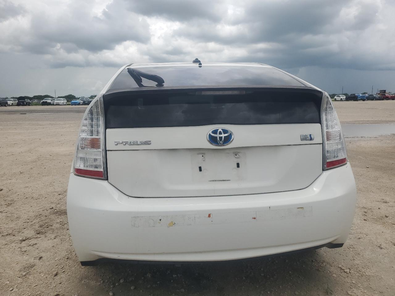 2011 Toyota Prius - Фото 6