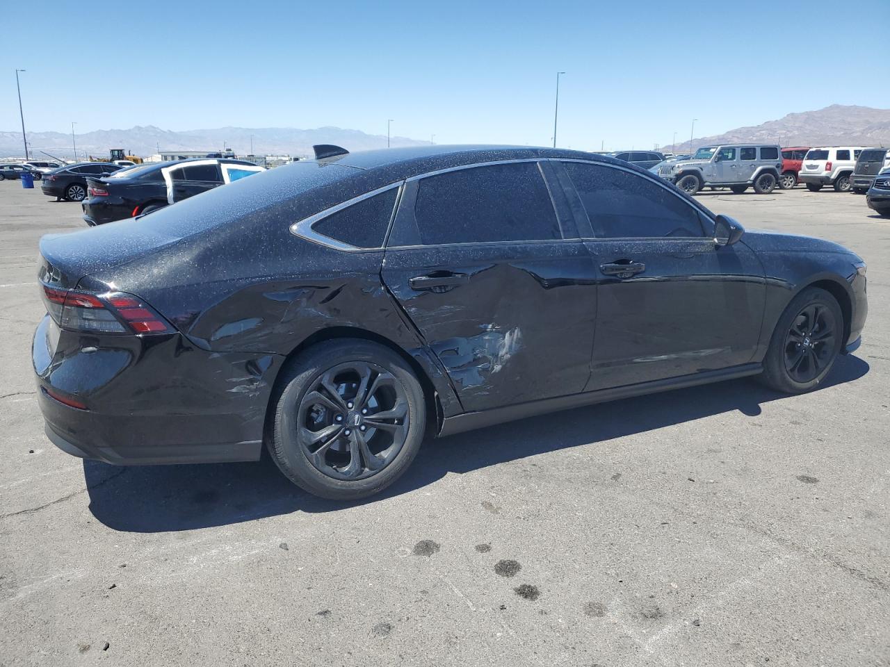 2023 Honda Accord Lx - Фото 3