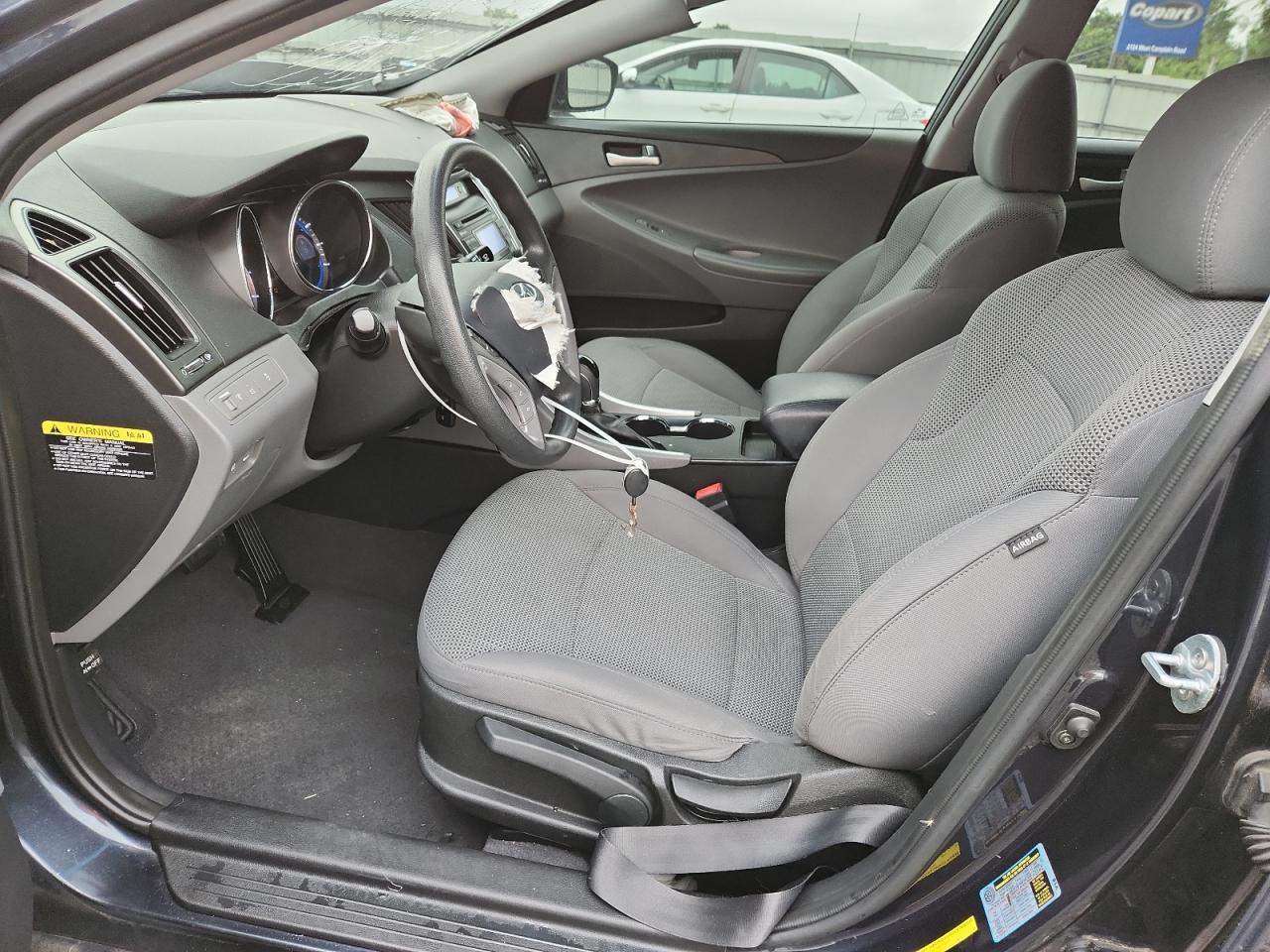 2013 Hyundai Sonata Gls - Image 7