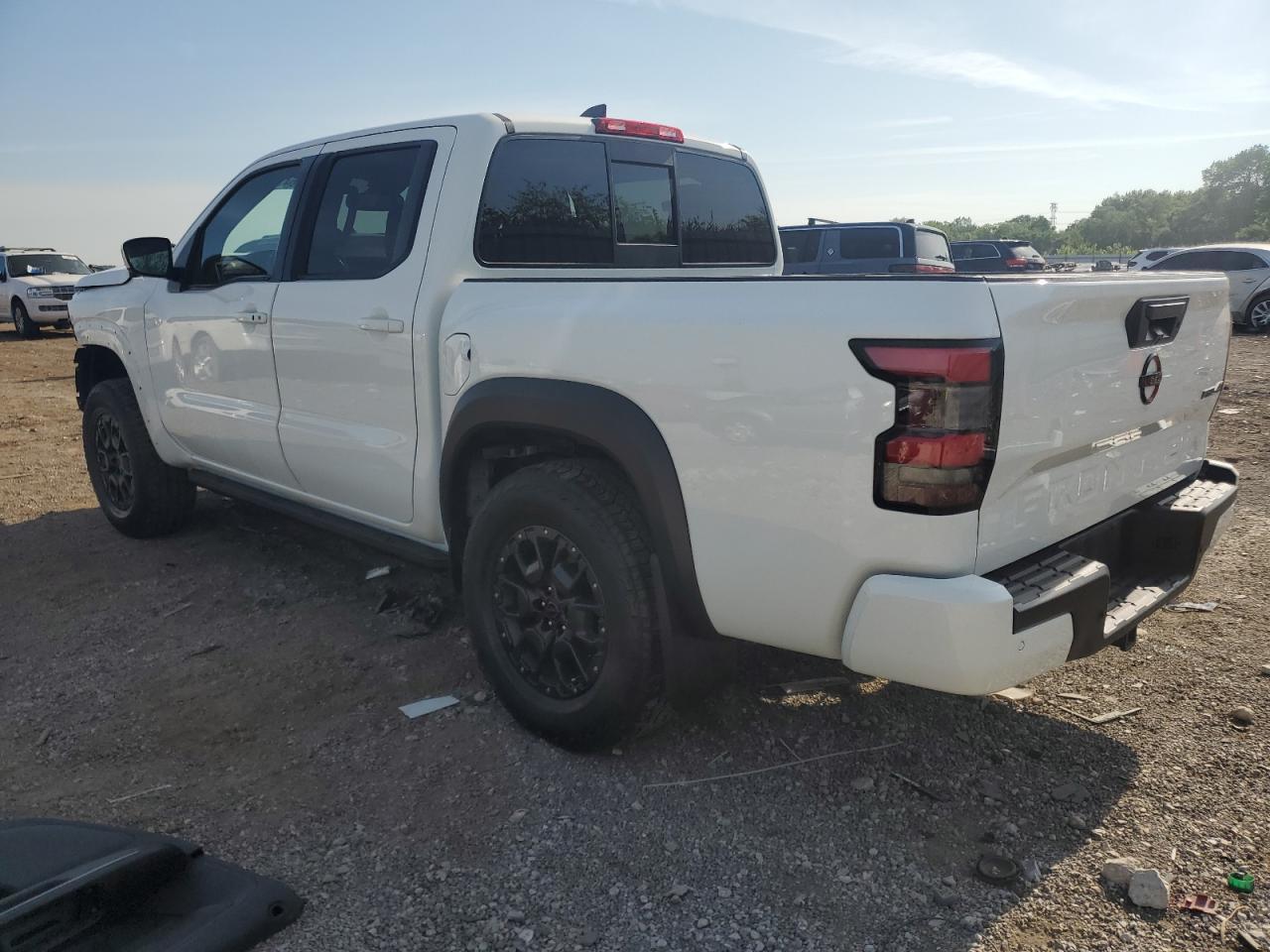 2022 Nissan Frontier S - Image 2