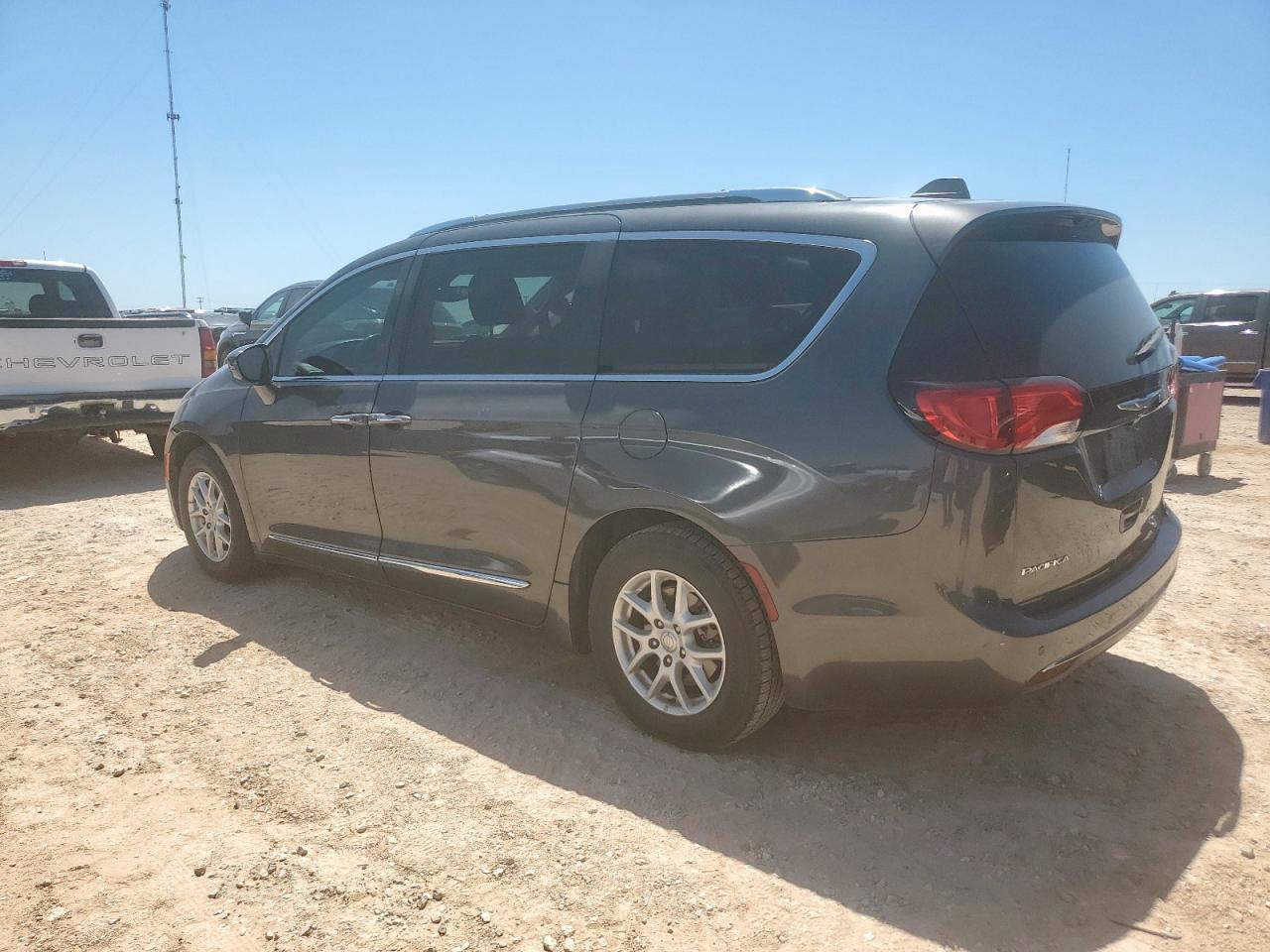 2020 Chrysler Pacifica Touring L - Фото 2