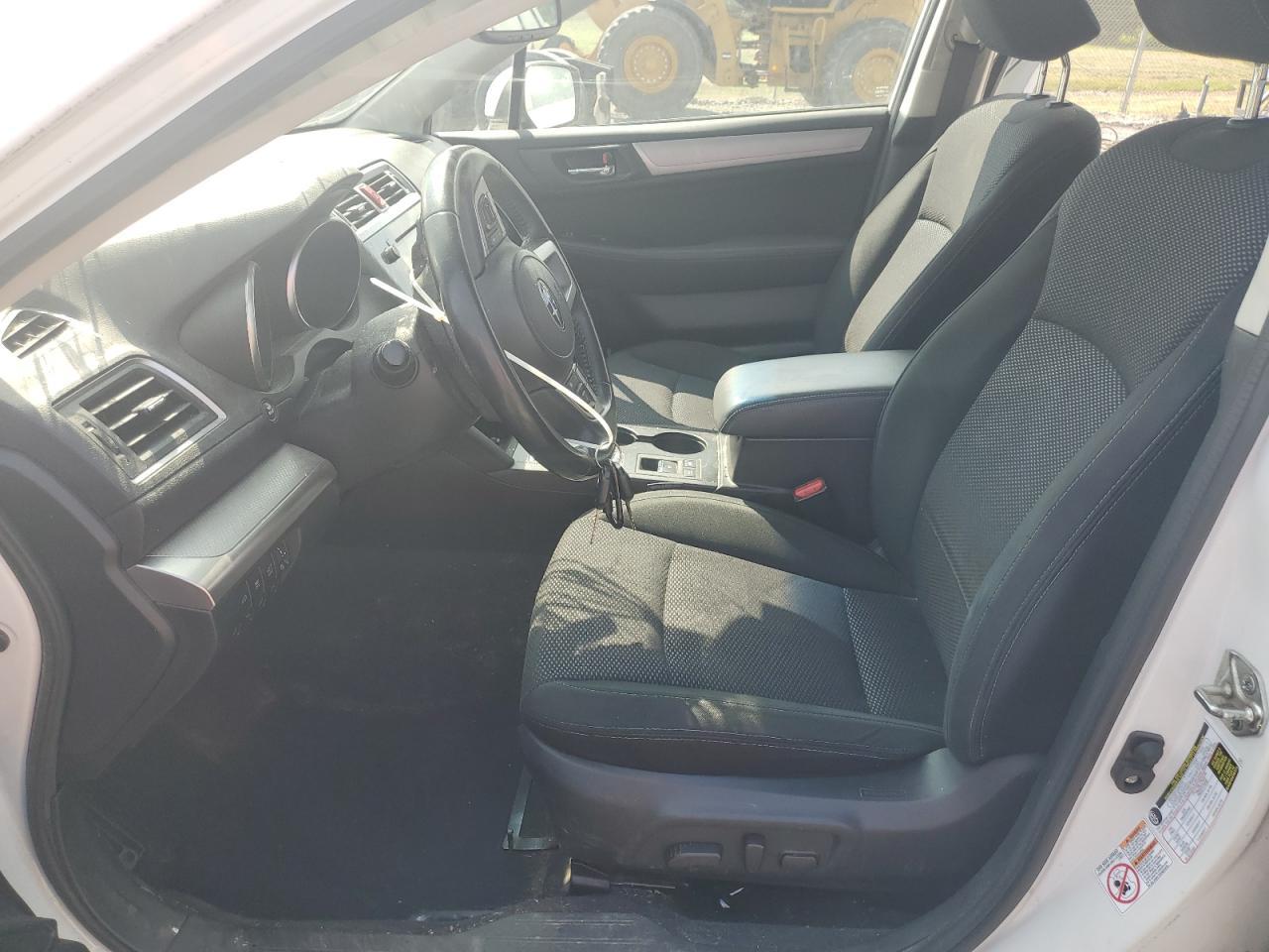 2016 Subaru Outback 2.5I Premium - Image 7