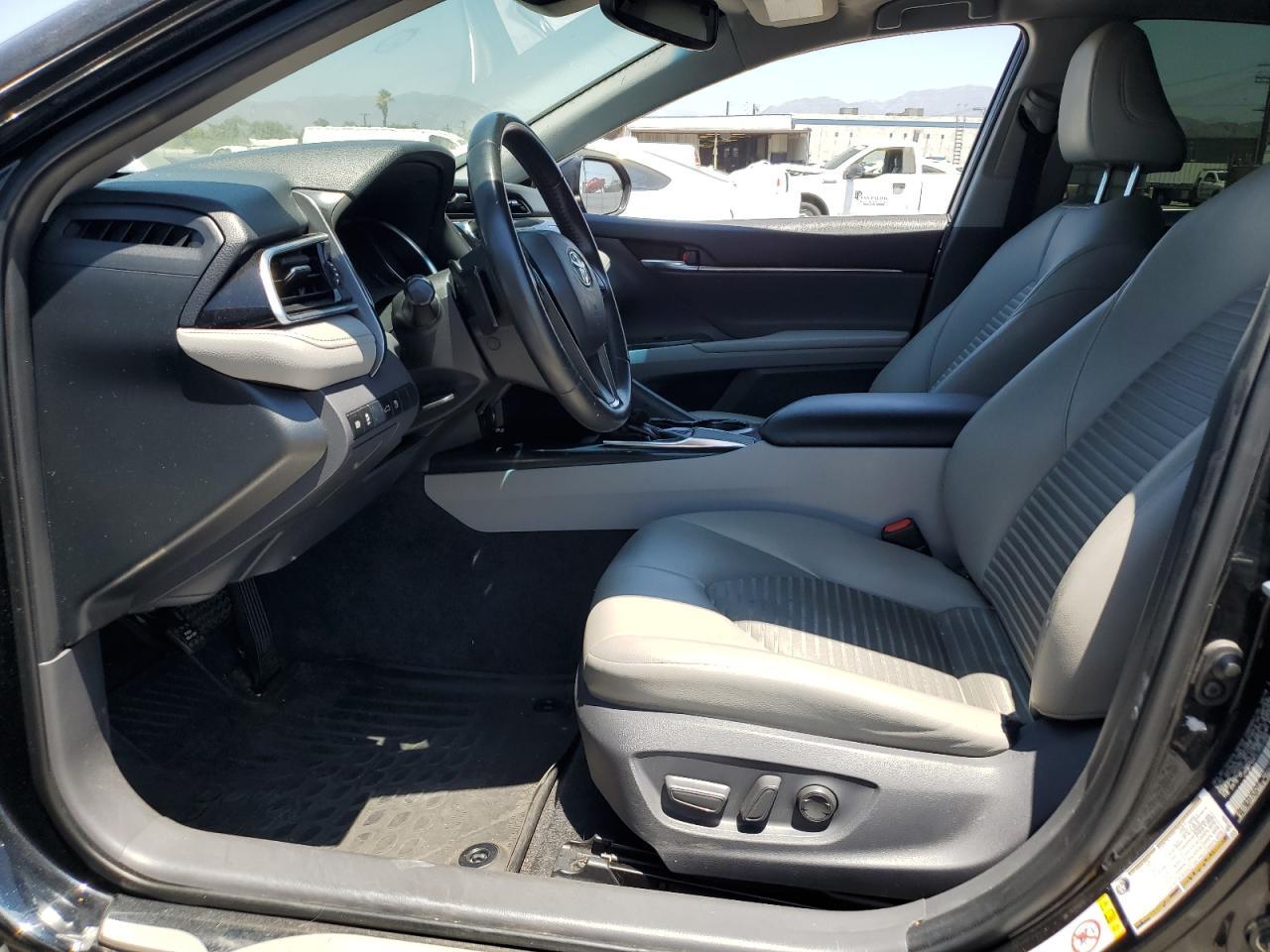2018 Toyota Camry L - Image 7