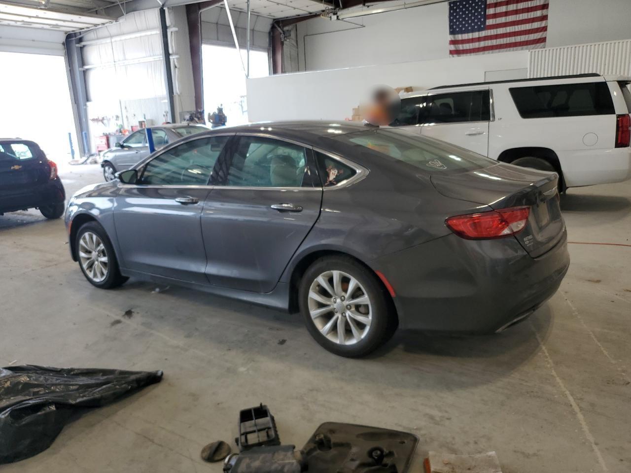 2015 Chrysler 200 C - Image 2