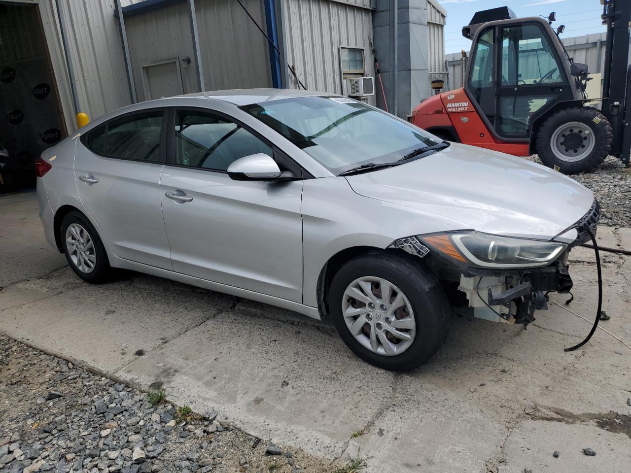 2017 Hyundai Elantra Se - Фото 4