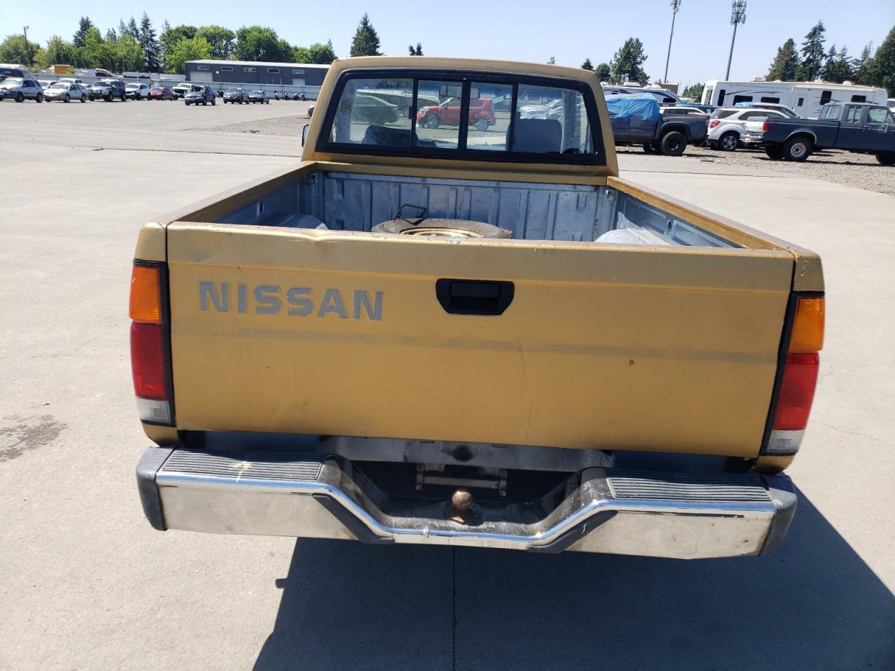 1990 Nissan D21 Short Bed - Фото 6