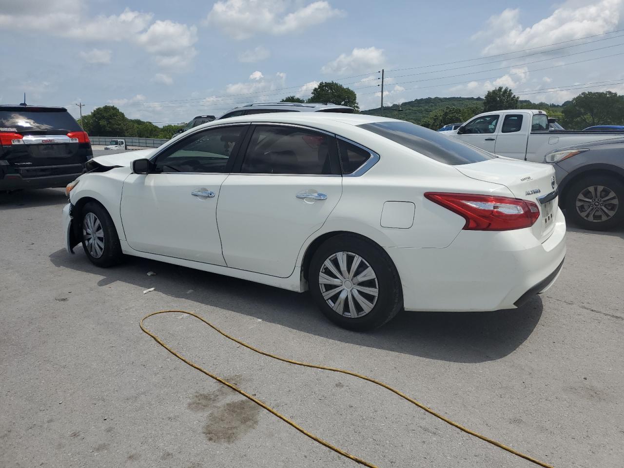 2017 Nissan Altima 2.5 - Image 2