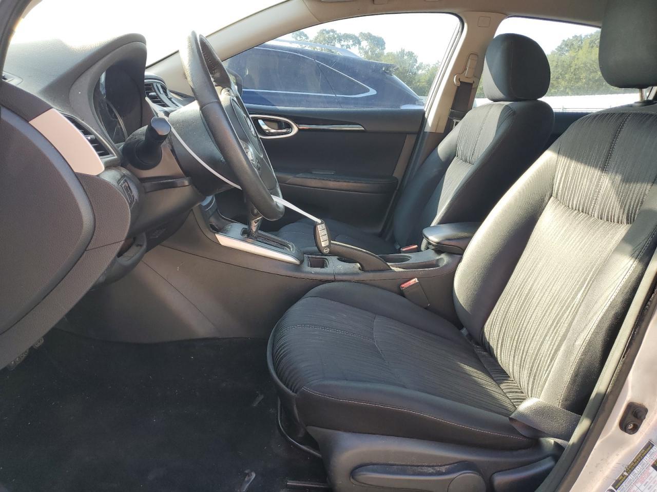 2016 Nissan Sentra S - Фото 7