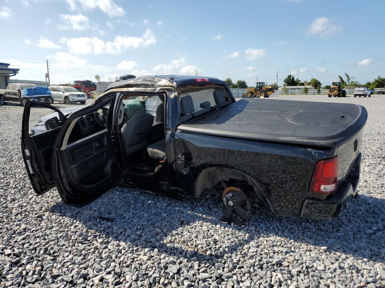 2014 Ram 1500 St - Image 2