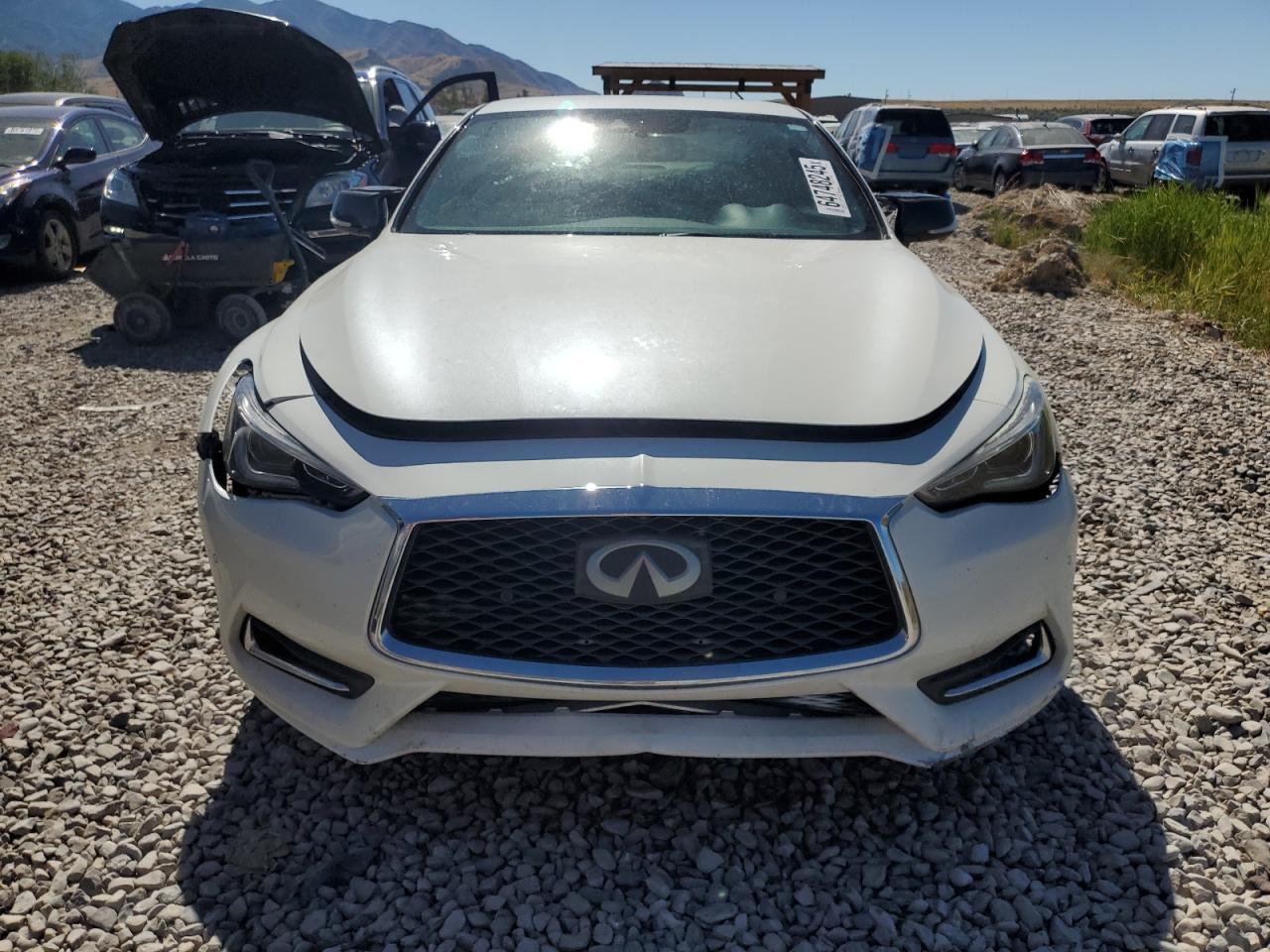 2017 Infiniti Q60 Red Sport 400 - Image 5