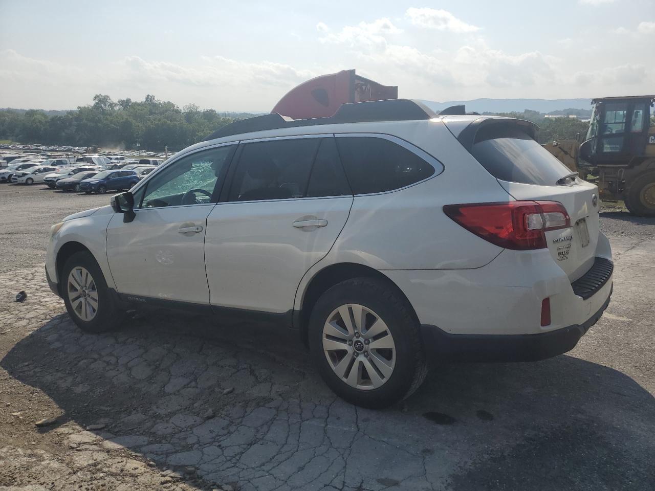 2016 Subaru Outback 2.5I Premium - Image 2