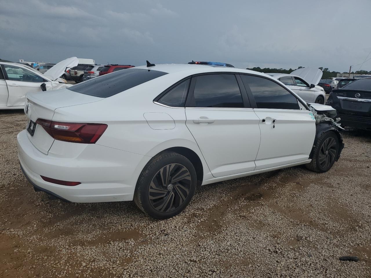2019 Volkswagen Jetta Sel Premium - Image 3
