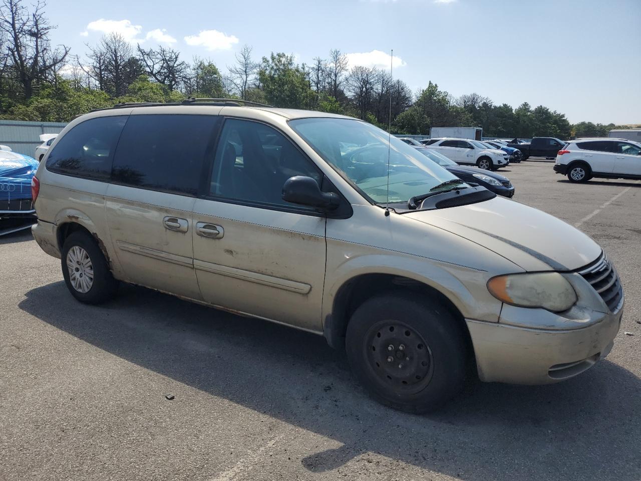 2009 Chrysler Town & Country Lx - Фото 4