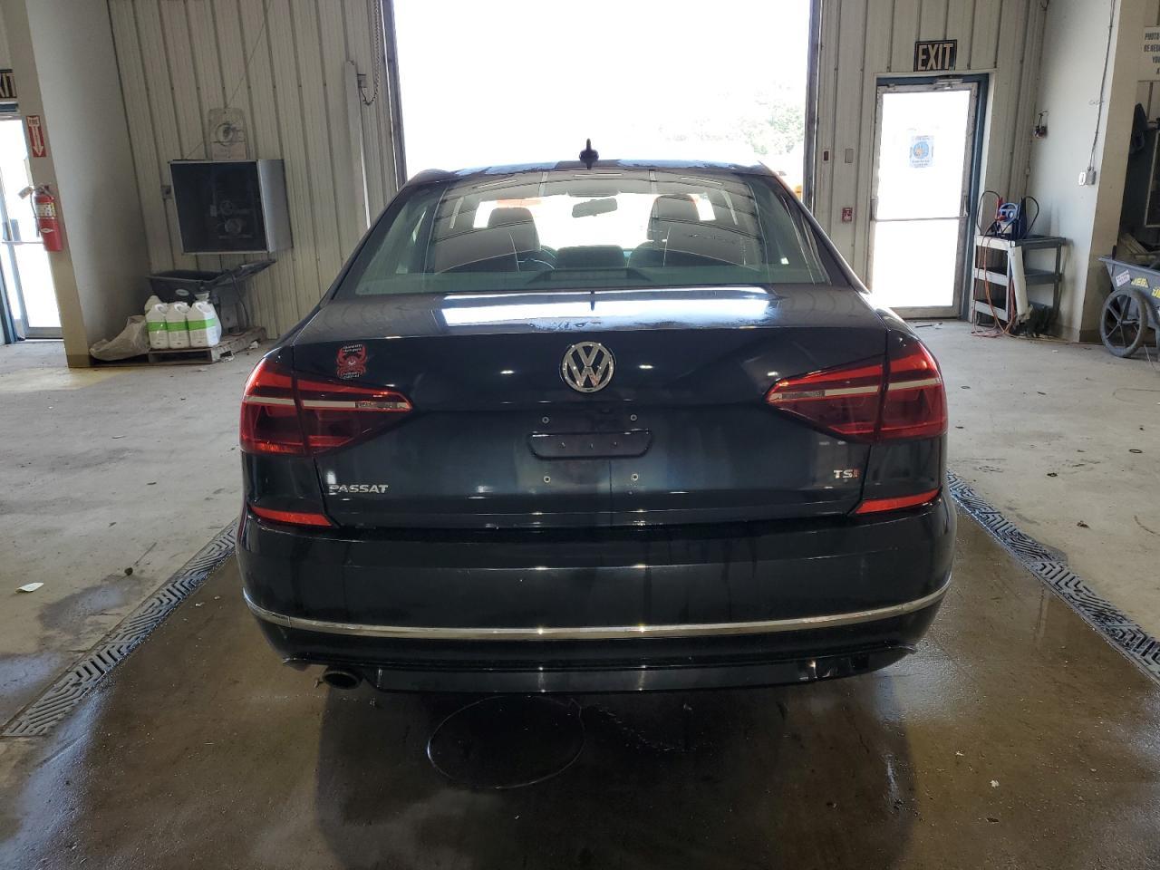 2018 Volkswagen Passat S - Image 6