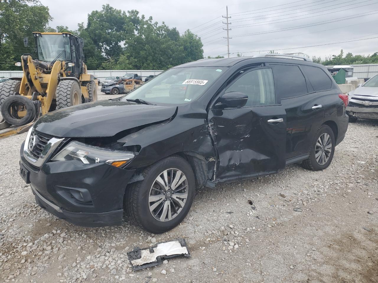 2019 Nissan Pathfinder S