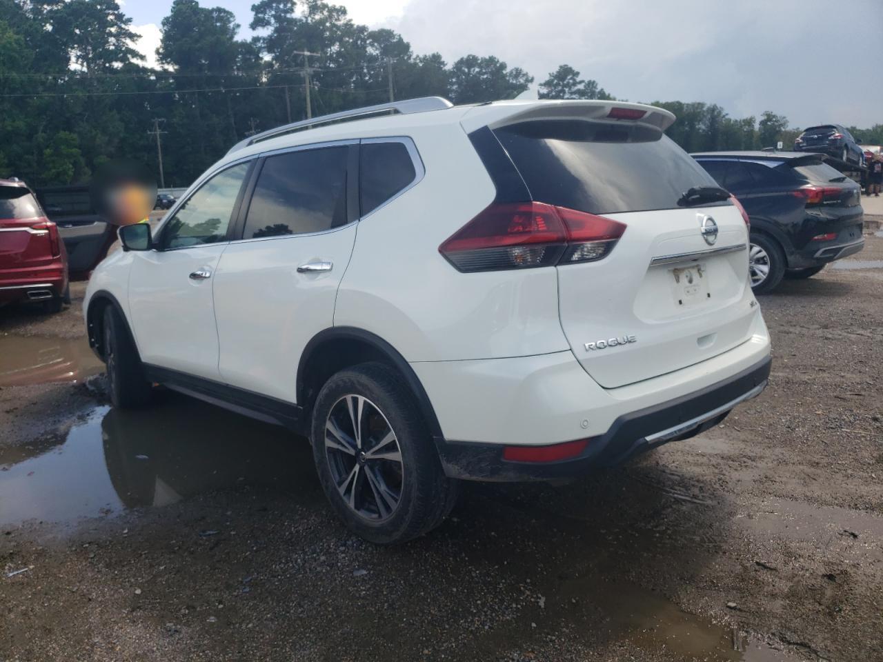 2020 Nissan Rogue S - Image 2