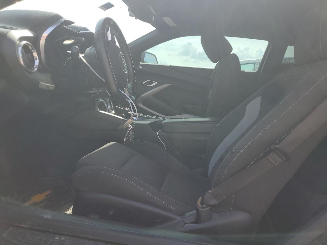 2020 Chevrolet Camaro Ls - Фото 7